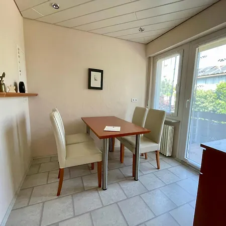 Basis 8 Apartment