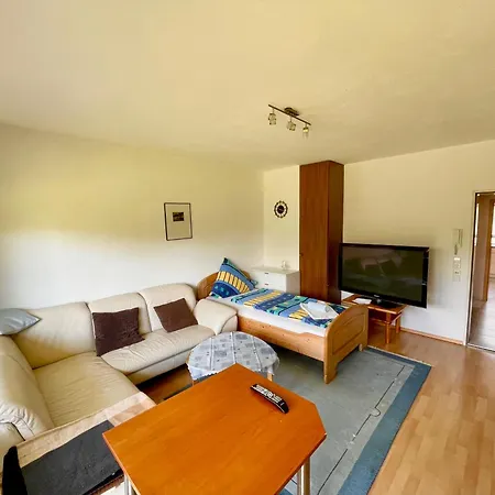 Basis 8 Apartment *